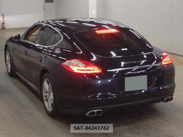 Porsche PANAMERA 2010-07 8362723-4