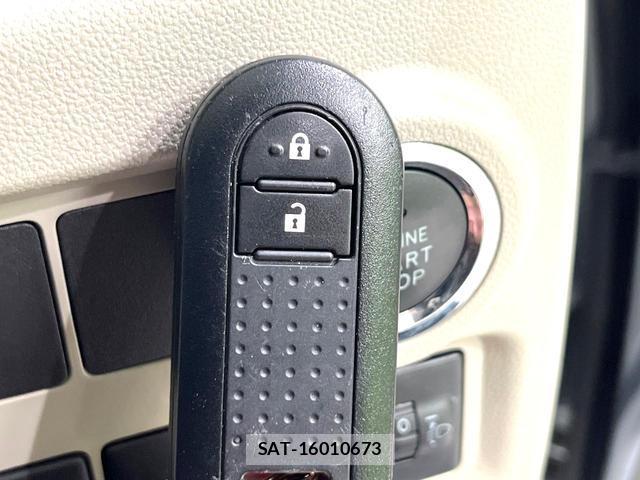 Toyota PASSO 2017-08 8360499-7