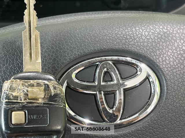Toyota PIXIS EPOCH 2013-06 8361866-6