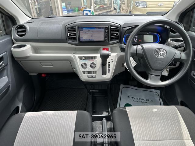 Toyota PIXIS EPOCH 2022-04 8362355-1