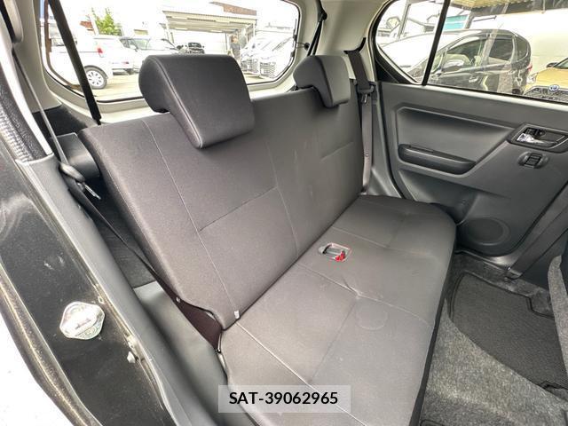 Toyota PIXIS EPOCH 2022-04 8362355-13