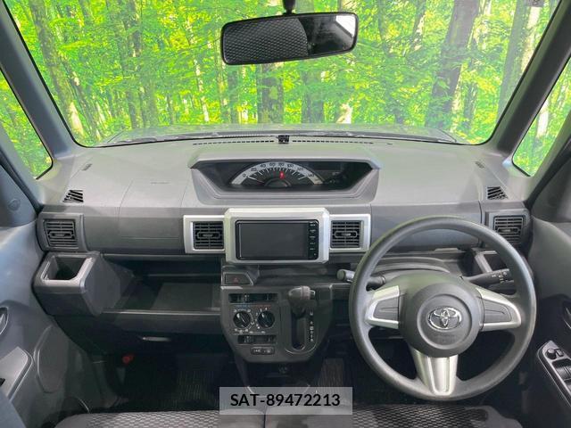 Toyota Pixis Mega 2015-08 8361579-1