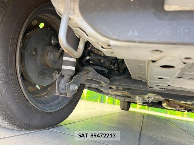 Toyota Pixis Mega 2015-08 8361579-19