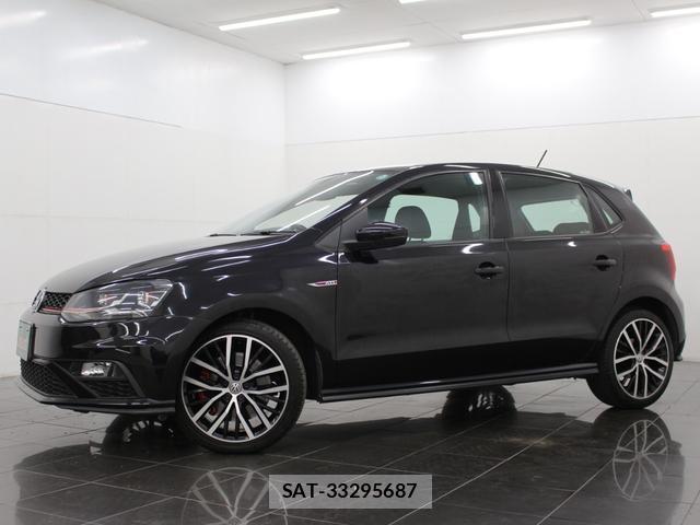 VolksWagen POLO 2015-12 8362819-16