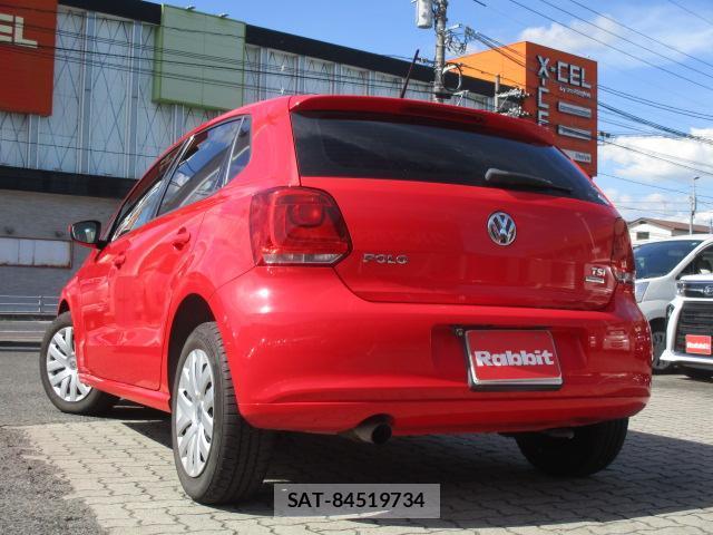 VolksWagen POLO 2014-06 8360543-1