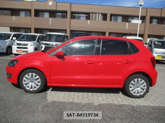 VolksWagen POLO 2014-06 8360543-18