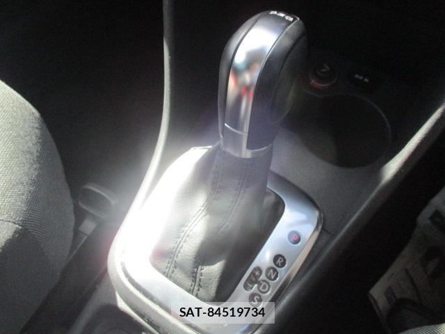 VolksWagen POLO 2014-06 8360543-7