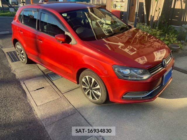 VolksWagen POLO 2015-01 8360807-0