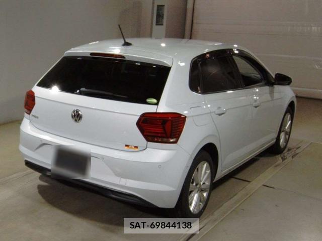 VolksWagen POLO 2018-04 8362160-1
