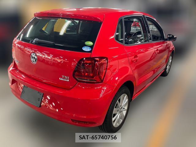 VolksWagen POLO 2016-02 8362784-3
