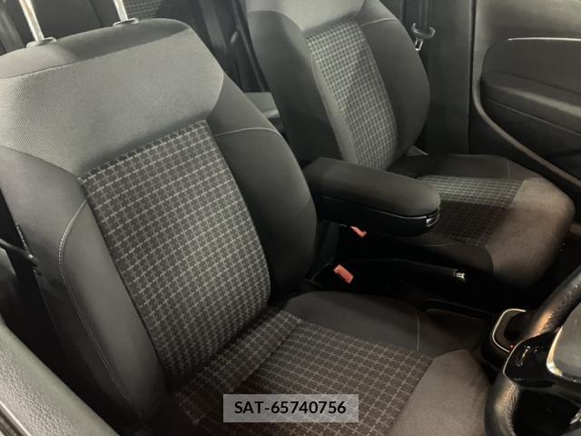 VolksWagen POLO 2016-02 8362784-4