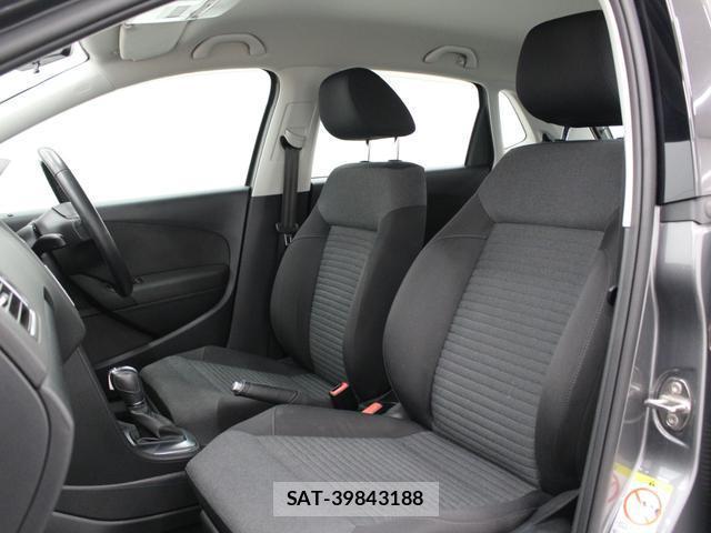 VolksWagen POLO 2014-04 8362817-11