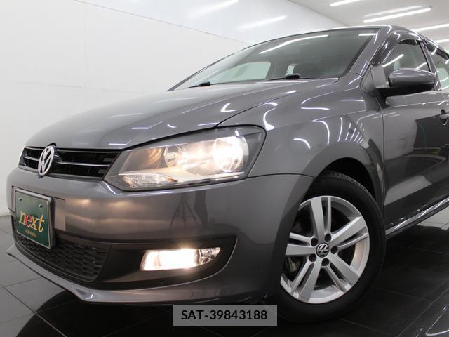 VolksWagen POLO 2014-04 8362817-19
