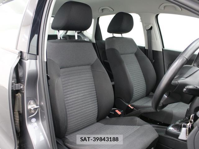 VolksWagen POLO 2014-04 8362817-9