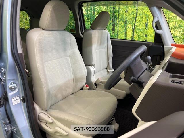Toyota PORTE 2013-11 8360559-7