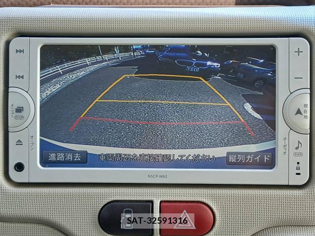 Toyota PORTE 2013-09 8360662-17