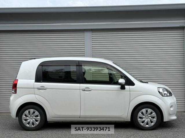 Toyota PORTE 2014-02 8360943-11