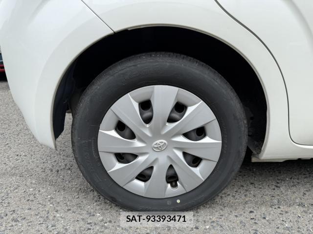 Toyota PORTE 2014-02 8360943-12