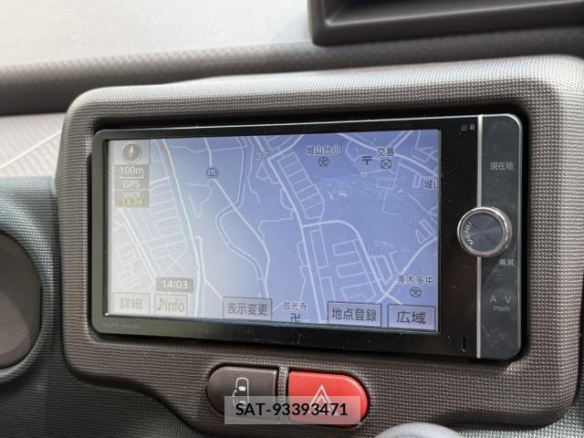 Toyota PORTE 2014-02 8360943-3