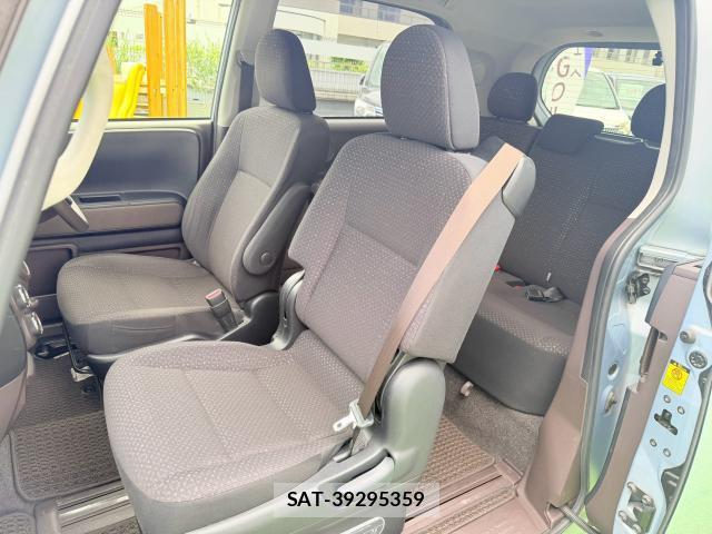 Toyota PORTE 2014-04 8362465-12
