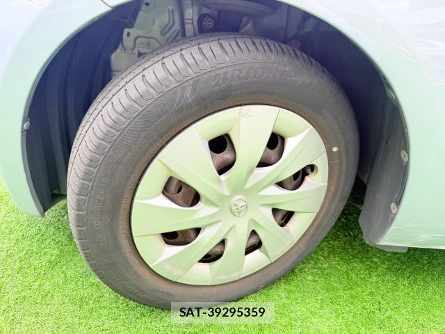 Toyota PORTE 2014-04 8362465-15