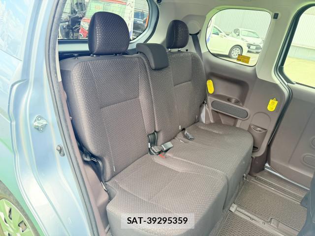 Toyota PORTE 2014-04 8362465-5