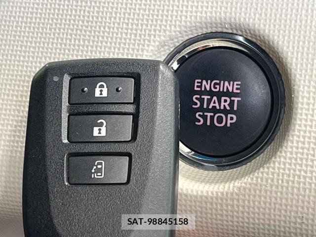 Toyota PORTE 2016-01 8363071-3