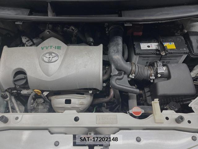 Toyota PORTE 2016-04 8363558-17