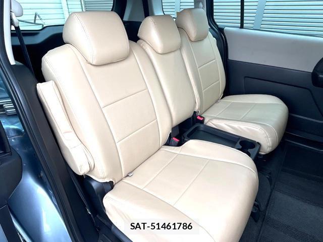 Mazda PREMACY 2011-11 8362752-8