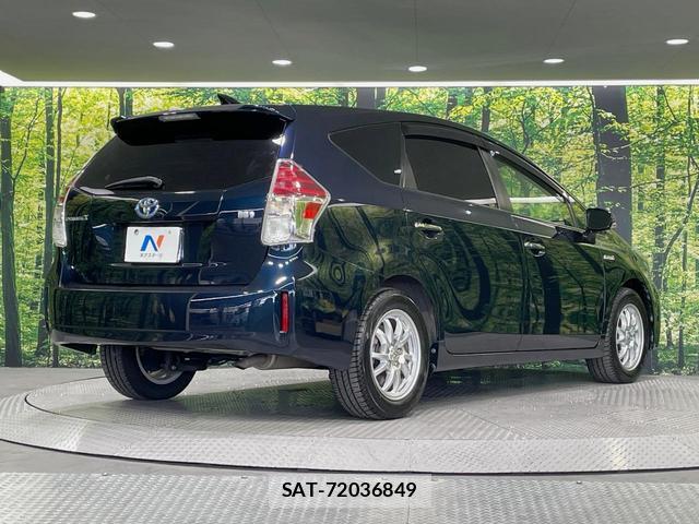 Toyota PRIUS ALPHA 2020-10 8360893-16