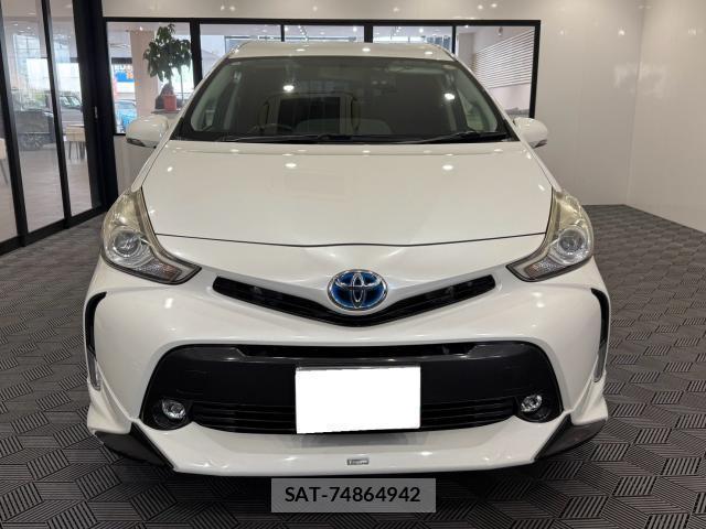 Toyota PRIUS ALPHA 2014-12 8362572-0
