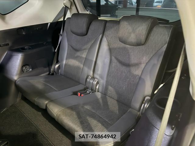 Toyota PRIUS ALPHA 2014-12 8362572-16