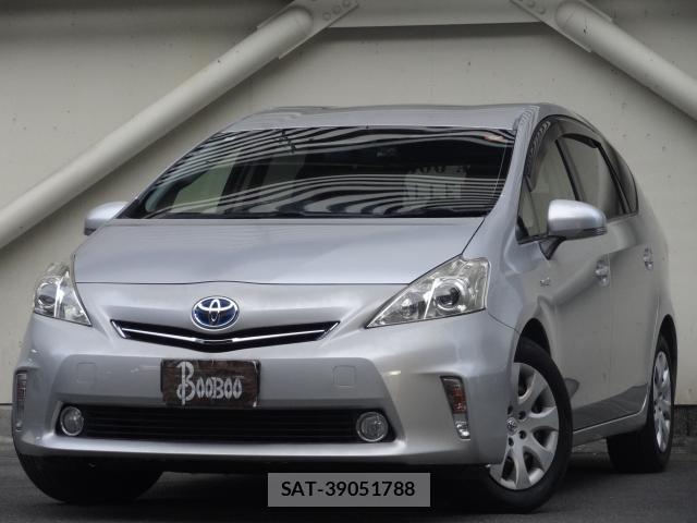 Toyota PRIUS ALPHA 2014-02 8362639-0