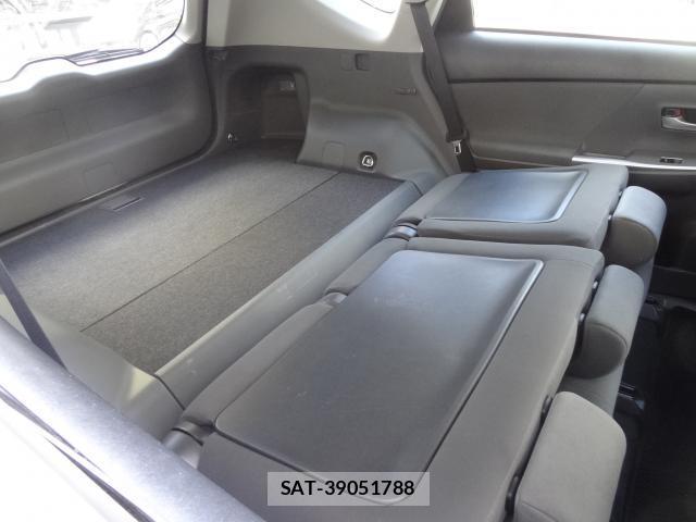 Toyota PRIUS ALPHA 2014-02 8362639-16
