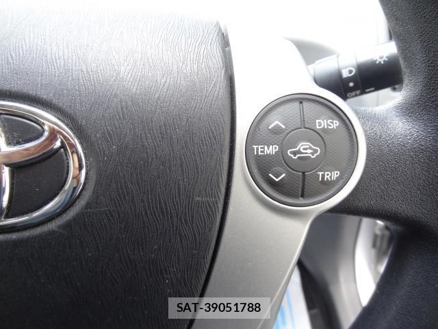 Toyota PRIUS ALPHA 2014-02 8362639-18