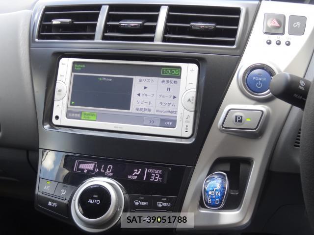 Toyota PRIUS ALPHA 2014-02 8362639-5