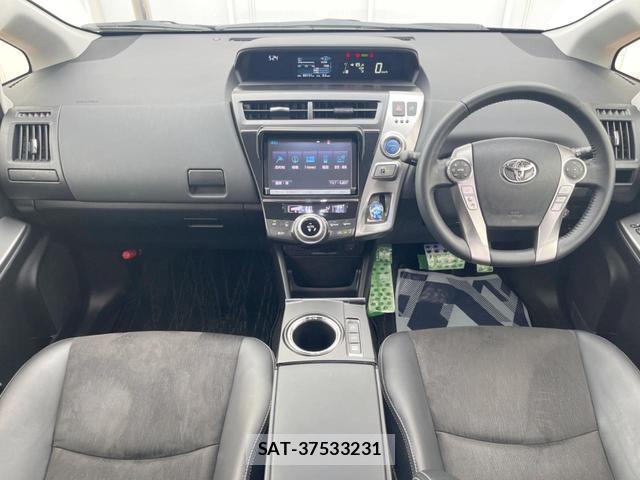 Toyota PRIUS ALPHA 2015-01 8362737-1