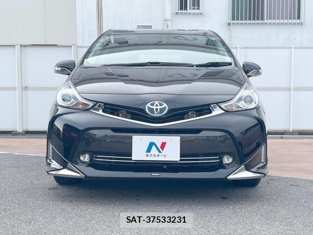 Toyota PRIUS ALPHA 2015-01 8362737-13