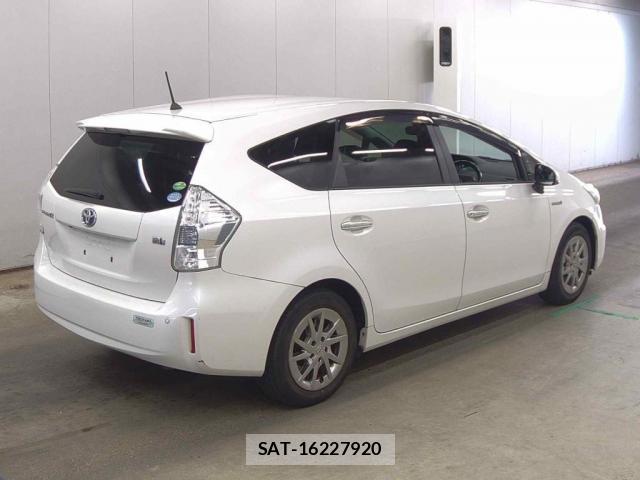 Toyota PRIUS ALPHA 2013-11 8363094-4