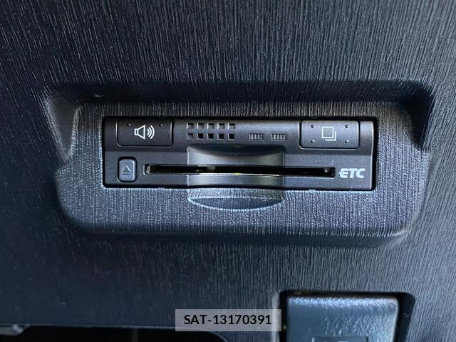 Toyota PRIUS ALPHA 2015-10 8363462-12