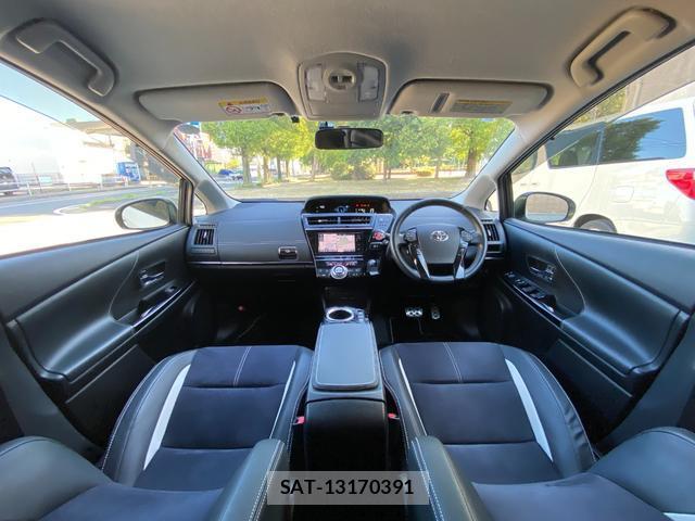 Toyota PRIUS ALPHA 2015-10 8363462-2