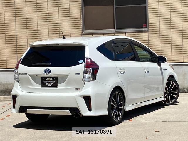 Toyota PRIUS ALPHA 2015-10 8363462-8