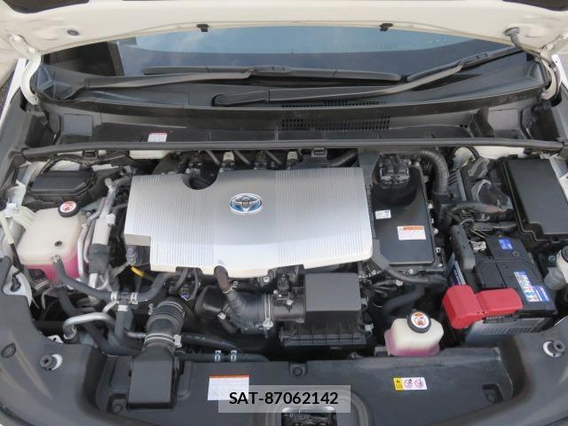 Toyota PRIUS PHV 2019-08 8360837-10