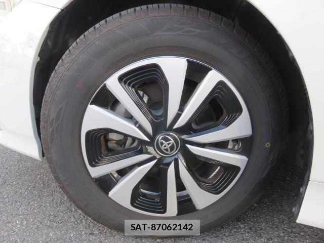 Toyota PRIUS PHV 2019-08 8360837-9