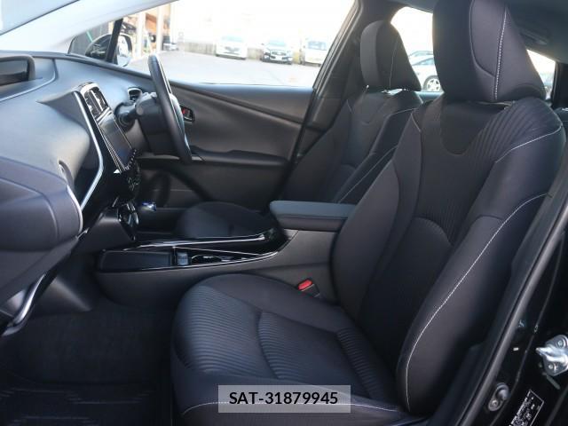 Toyota PRIUS PHV 2019-07 8362187-5