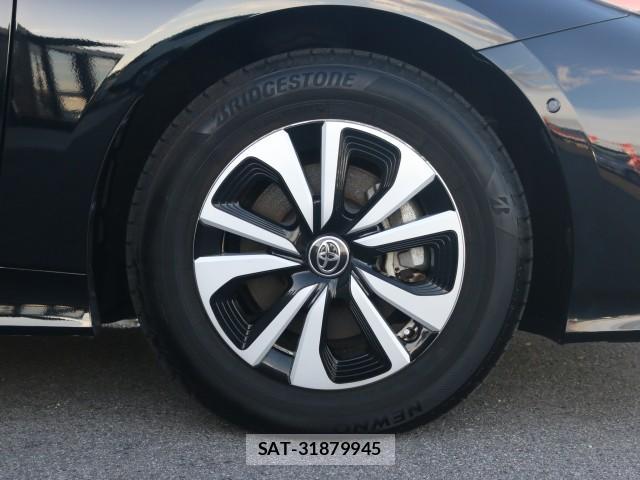 Toyota PRIUS PHV 2019-07 8362187-8
