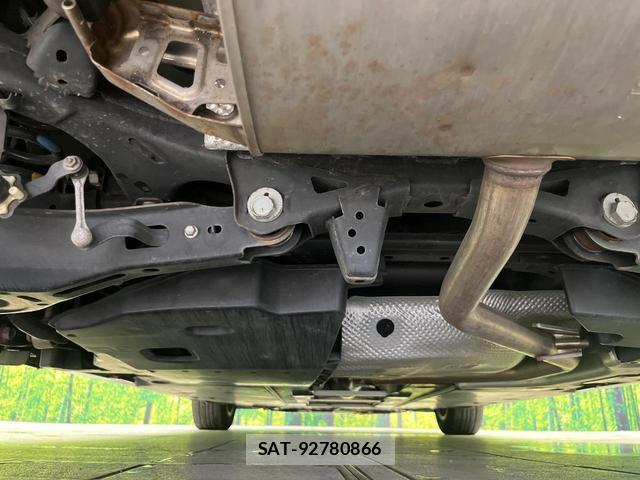 Toyota PRIUS 2018-02 8360550-18