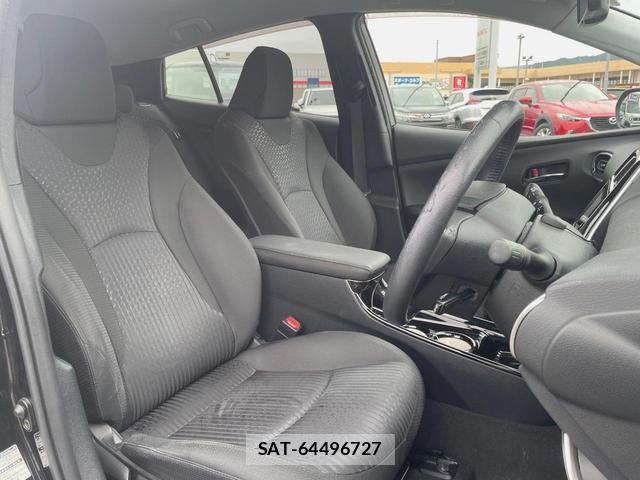 Toyota PRIUS 2016-11 8360597-10