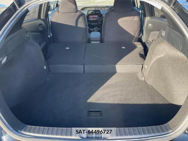 Toyota PRIUS 2016-11 8360597-12