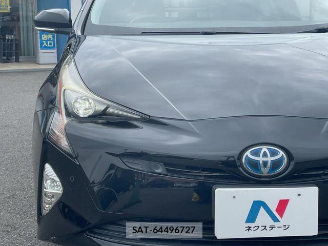 Toyota PRIUS 2016-11 8360597-13